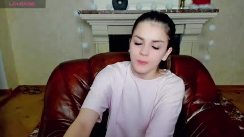 milana_millerr online show from December 30, 2:43 am