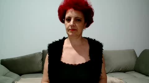 Milfsupreme online show from January 6, 9:31 pm