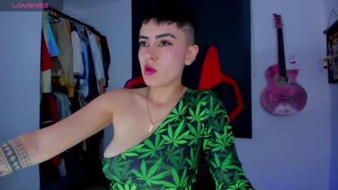 Im girl my name is Johana  online show from November 19, 3:24 am