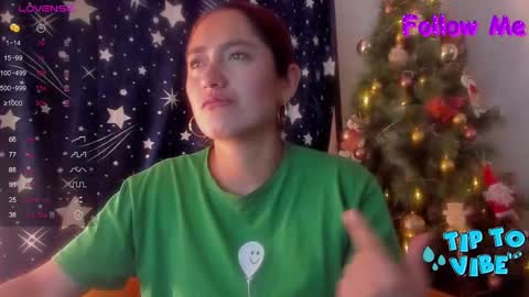 Victoria Cruz online show from December 18, 12:39 am