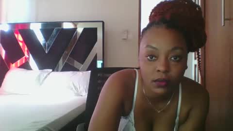 miss_dree online show from January 16, 1:13 pm