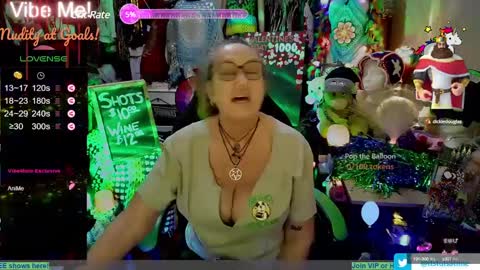 Tulsa Mae aka Mz. Pahkah online show from January 23, 1:35 am