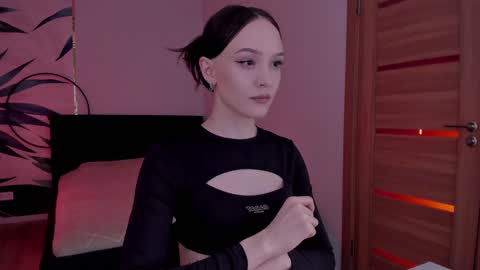 Mistress Mia online show from December 16, 5:13 am