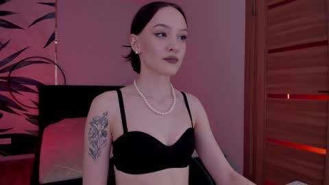 Mistress Mia online show from November 26, 2:37 pm