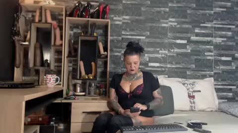 Mistress Mirybossy online show from November 21, 2:17 am