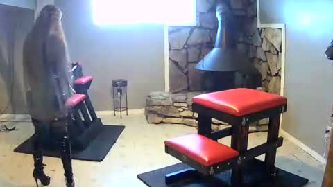 Mistress C and bitch boy online show from December 9, 3:39 pm