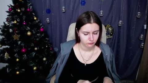 MollyTravis online show from December 25, 7:48 am