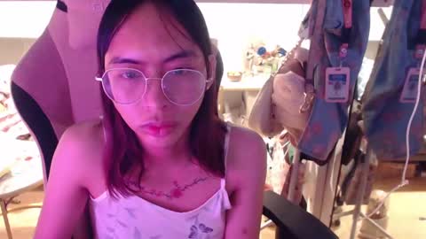 ELYSE A SIMPLE GIRL online show from November 20, 2:57 am