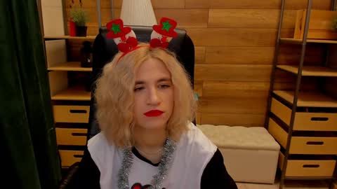 Katrin online show from December 16, 3:48 pm