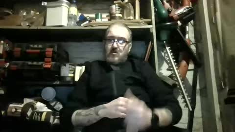 mr_inkrediblebe online show from November 29, 7:08 am