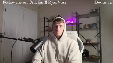 Mr Ryan Voss online show from December 22, 6:32 pm