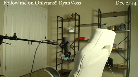 Mr Ryan Voss online show from December 22, 3:32 am