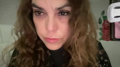 mrs_kinkie online show from January 4, 2:24 am