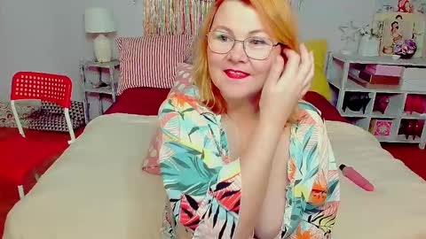 Im Jess I can be a strict stepMother or a sweet stMommy it all depends on you dear and on my mood ofc online show from November 11, 11:19 am