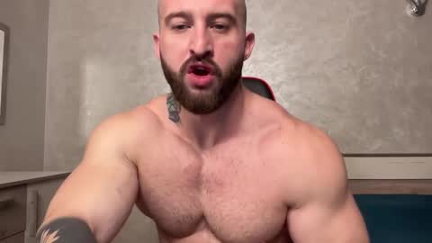 Muscle God online show from December 15, 10:16 am