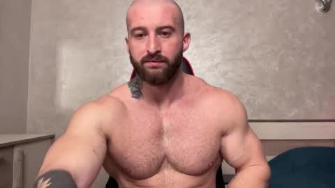 Muscle God online show from December 16, 10:14 am