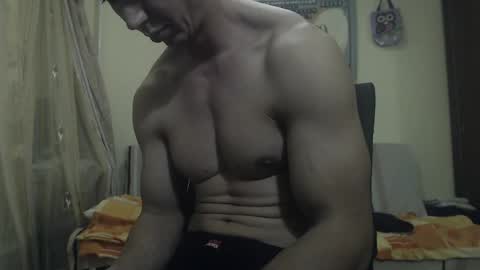 SexyMuscled online show from November 13, 8:36 pm