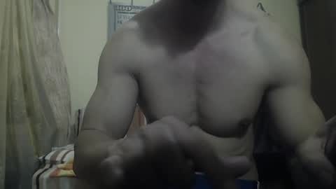 SexyMuscled online show from December 26, 11:43 pm