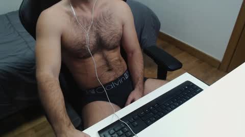 Juan  OF  myhairymacho online show from January 7, 4:42 am