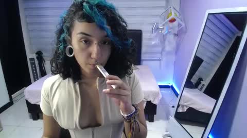 nahomi_beltran online show from January 16, 2:52 pm