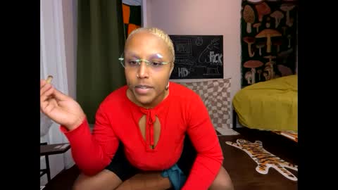 Naomigiirl6 online show from December 10, 2:53 pm