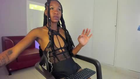 Naomi online show from December 24, 3:08 pm