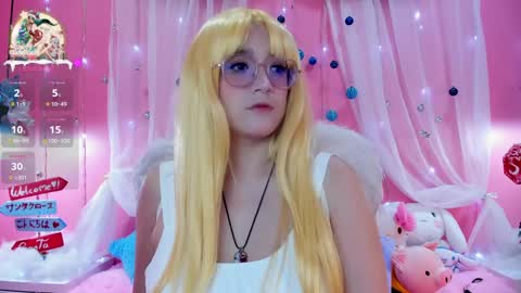 Naomi  I Can Be Your Beautiful WAIFU  online show from December 12, 9:44 pm