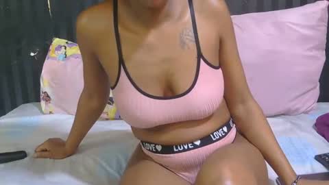 sweet nicole98 online show from January 22, 8:27 am