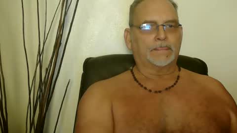 Daddy online show from December 22, 9:56 pm