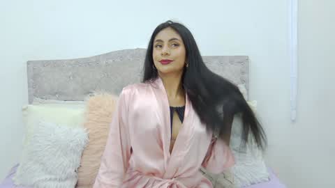 natasha_shine22 online show from November 18, 6:45 am