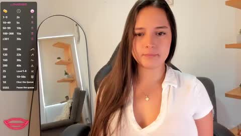 nathalyxx_ online show from December 6, 2:27 pm