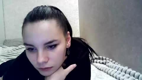 nicole_sss online show from January 9, 8:37 pm