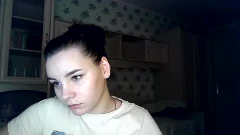 nicole_sss online show from December 20, 11:41 pm