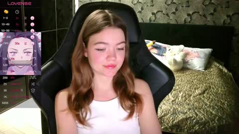 NicoleMeew online show from January 17, 1:32 am