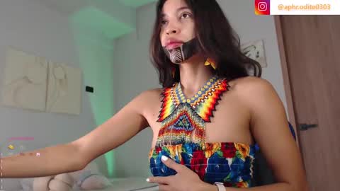 Nicole cam online show from December 8, 1:01 pm