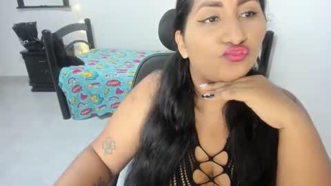 nikol_sexy39 online show from November 19, 2:33 pm