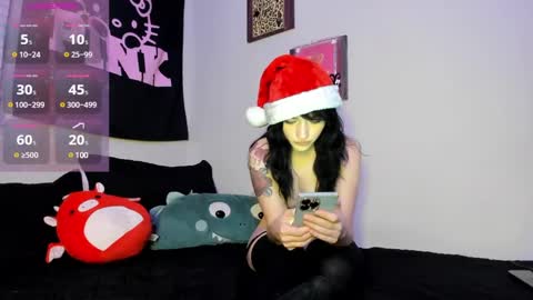 Neveah Snow  online show from December 17, 5:32 am