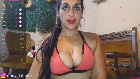 Daniela Dany online show from November 23, 10:00 am