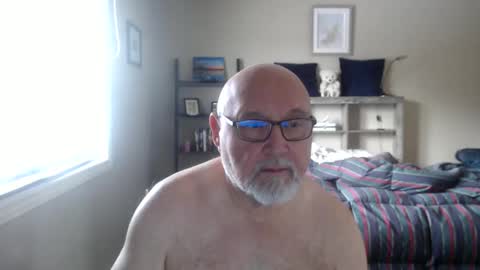 Oldsemen63c online show from December 13, 4:33 pm