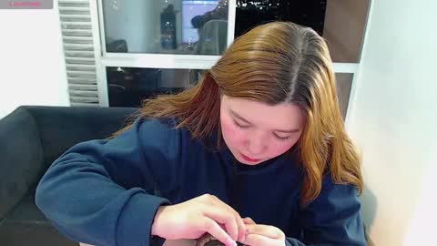 olivia_martine online show from December 11, 5:30 am