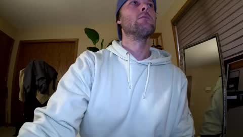 Brandon online show from November 14, 8:36 pm