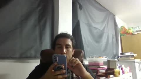 oscaryn_martell online show from November 19, 1:59 am