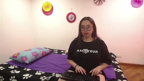 Angie  Daniela online show from December 10, 6:41 pm