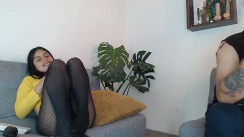 pantyhose_xxx_ online show from January 6, 2:30 pm