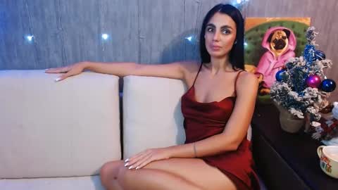 I am Lora and i am glad to see you in my room online show from December 11, 3:20 am