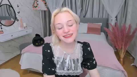 Beautiful Molly online show from November 30, 11:36 am