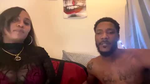 Pebblez N Mac Daddy online show from January 22, 5:14 am