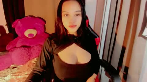 pinay_hotty online show from December 2, 4:47 am