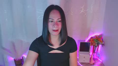 pinay_shawnx online show from November 20, 9:06 am