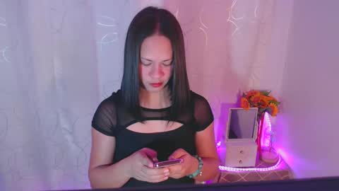 pinay_shawnx online show from November 25, 12:06 am